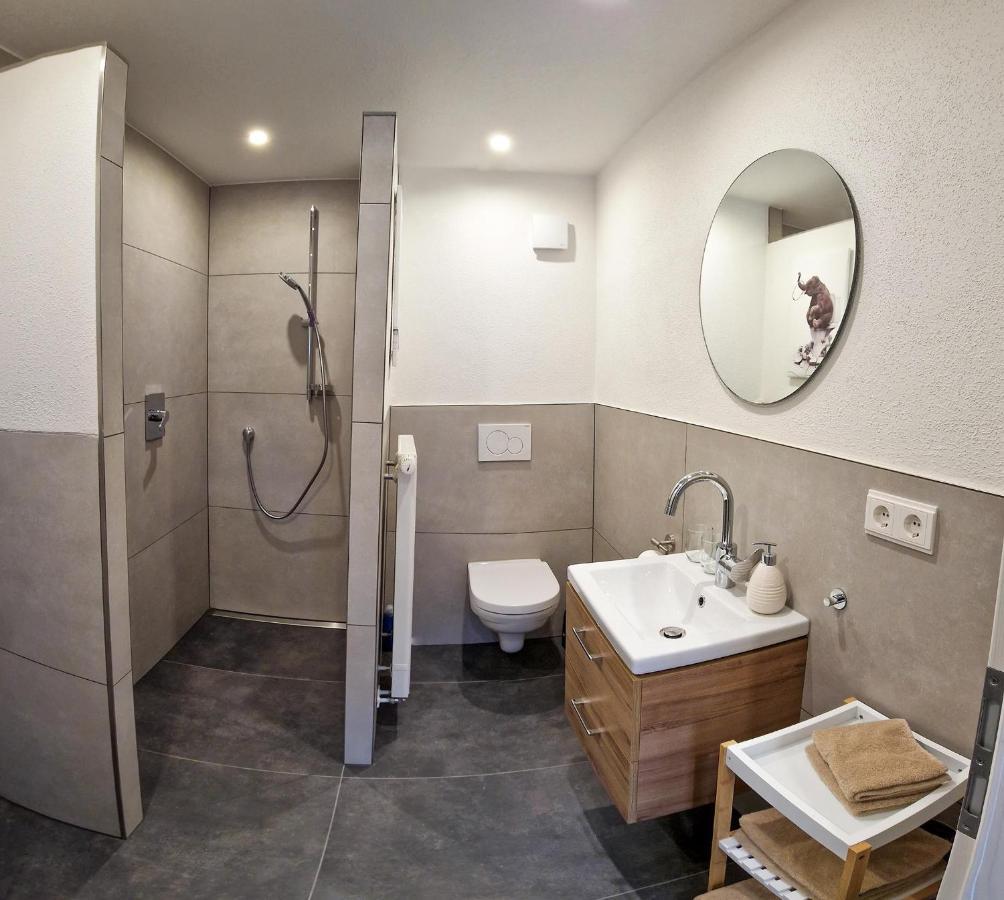 Apartment Alte Raiffeisenkasse Rothenburg Ob Der Tauber Bagian luar foto