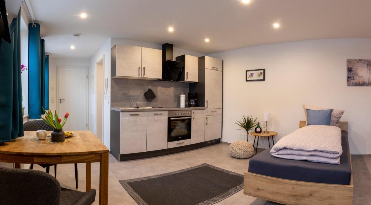 Apartment Alte Raiffeisenkasse Rothenburg Ob Der Tauber Bagian luar foto