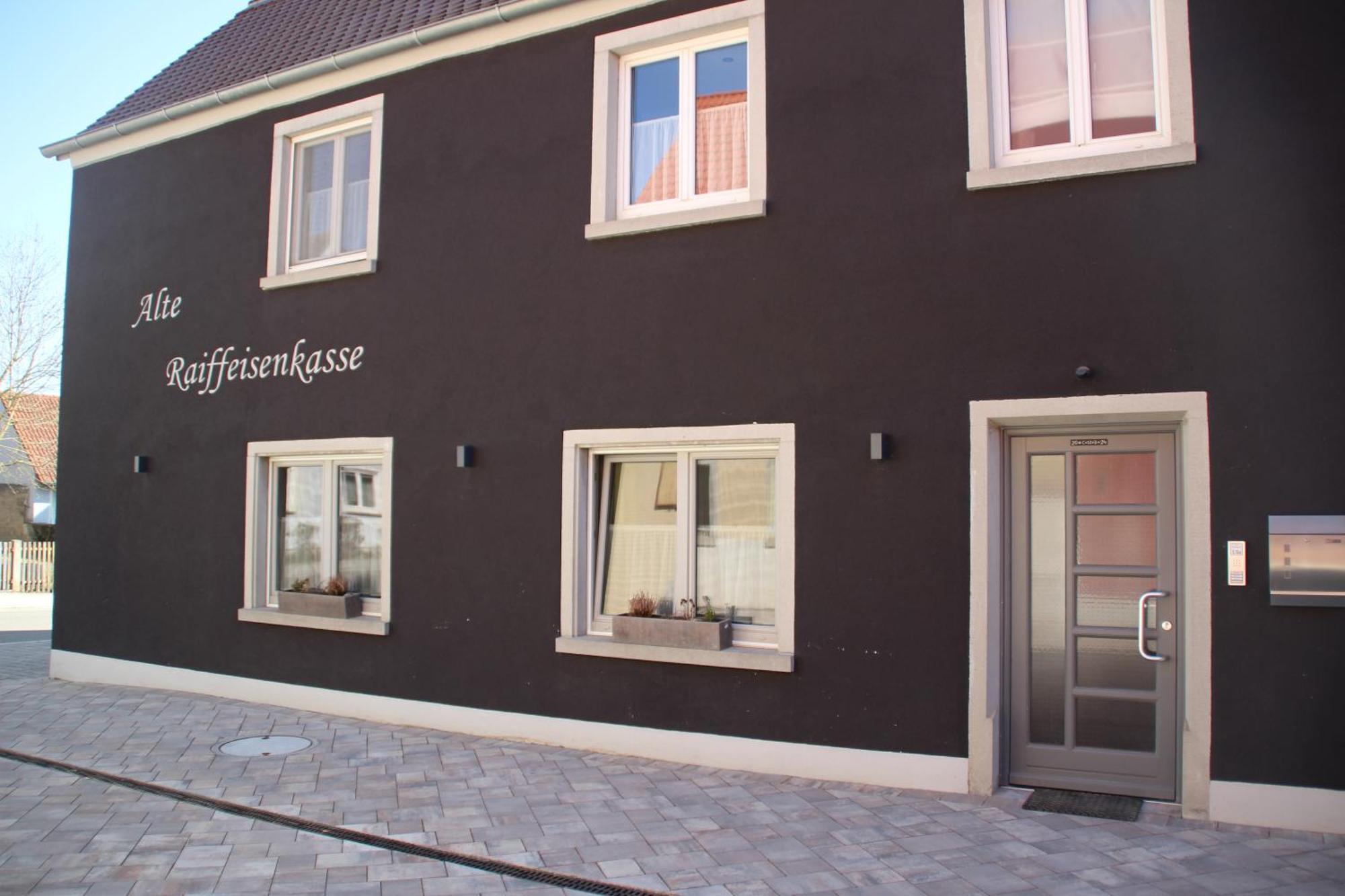 Apartment Alte Raiffeisenkasse Rothenburg Ob Der Tauber Bagian luar foto